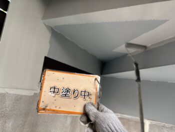 階段塗装②
