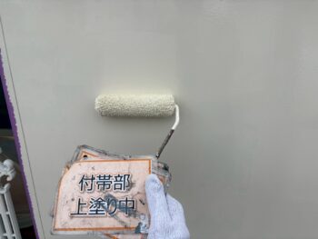 ベランダ隔て板塗装②